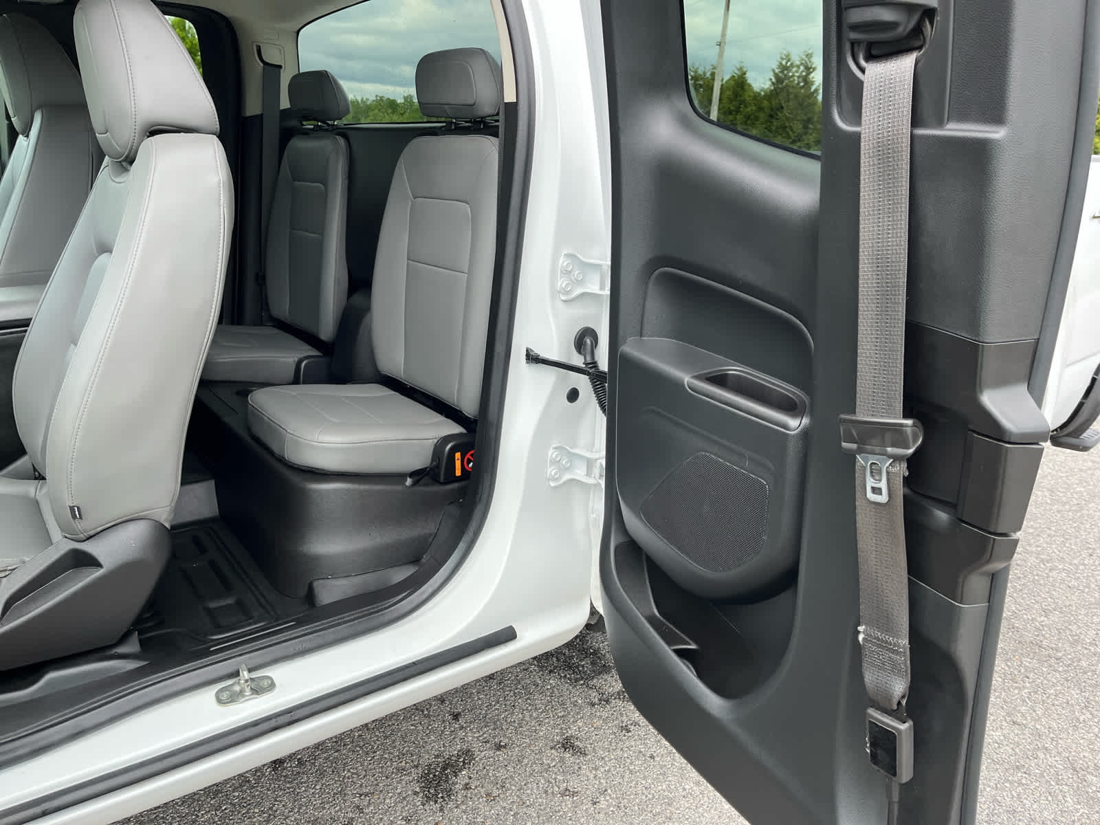 2022 GMC Canyon 4WD Extended Cab Elevation Standard