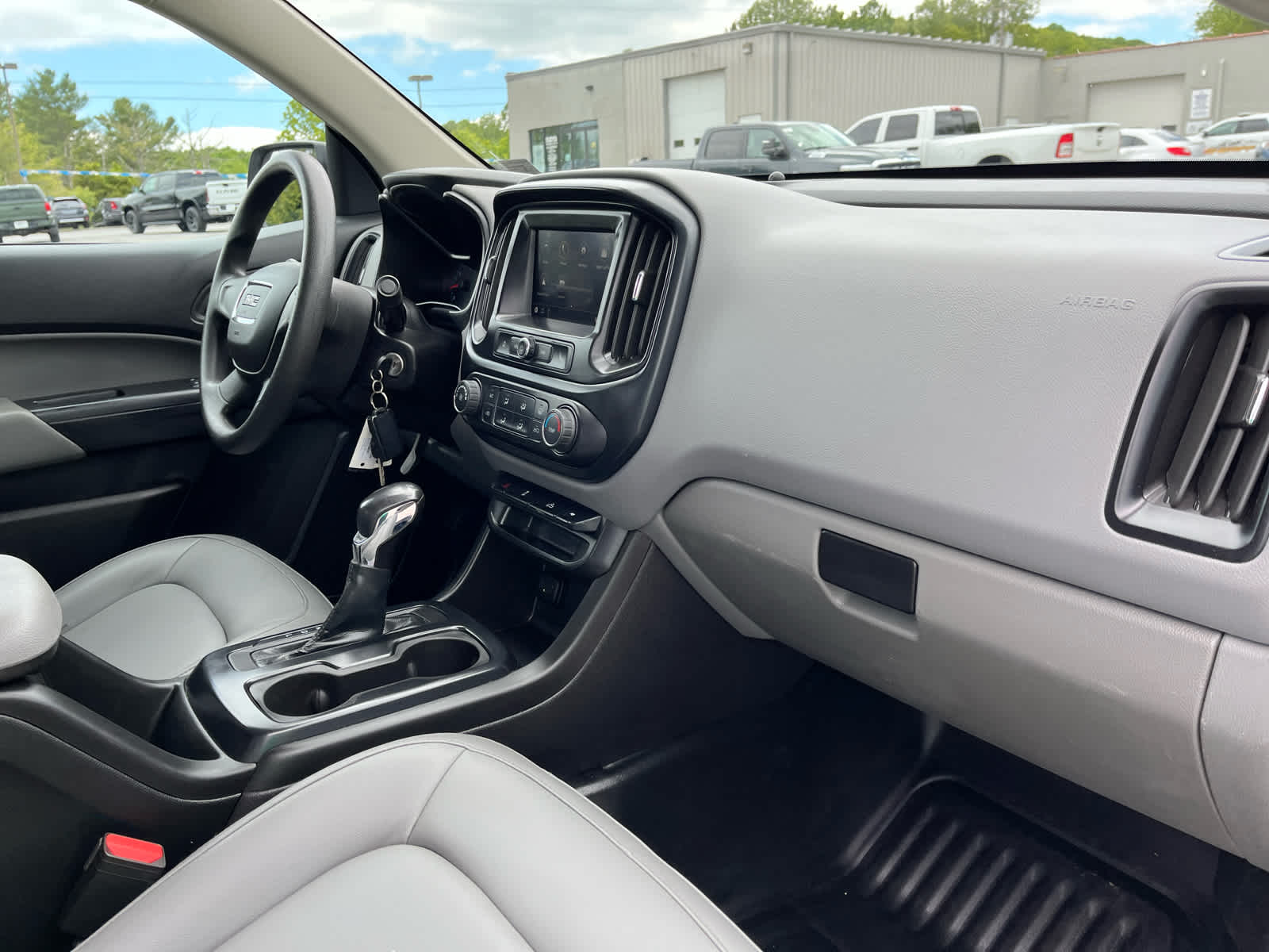 2022 GMC Canyon 4WD Extended Cab Elevation Standard
