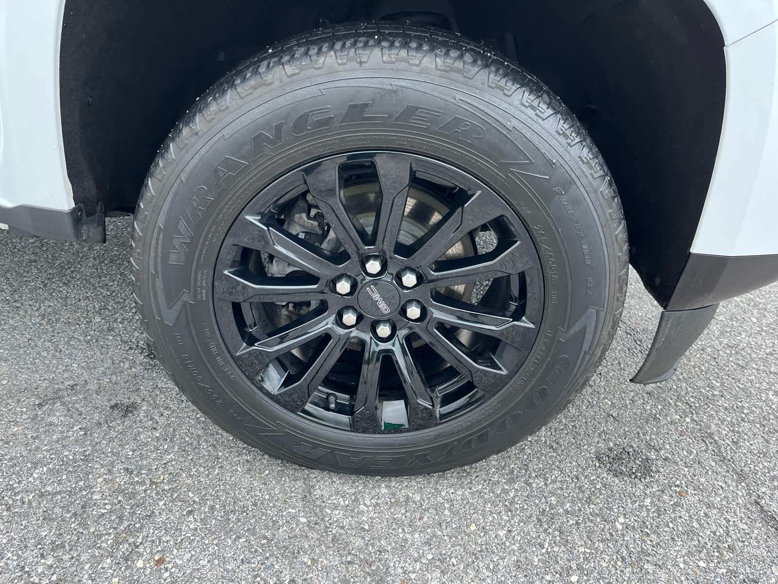 2022 GMC Canyon 4WD Extended Cab Elevation Standard