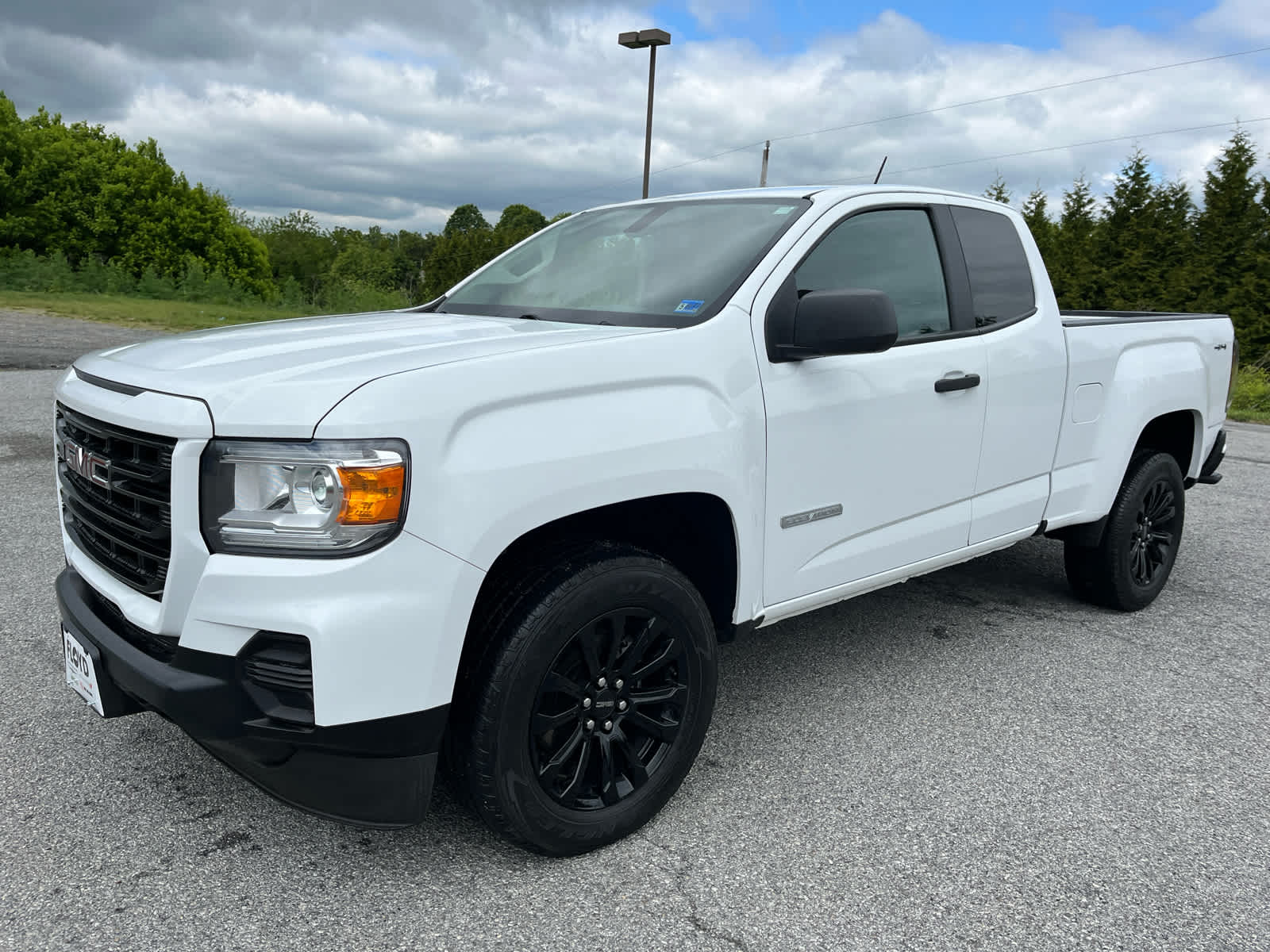 2022 GMC Canyon 4WD Extended Cab Elevation Standard