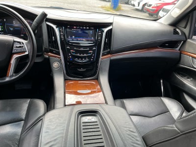 2018 Cadillac Escalade Standard