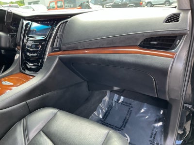 2018 Cadillac Escalade Standard