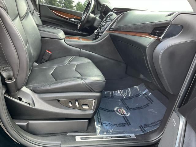 2018 Cadillac Escalade Standard