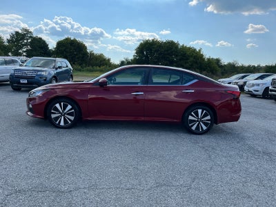 2022 Nissan Altima SV FWD