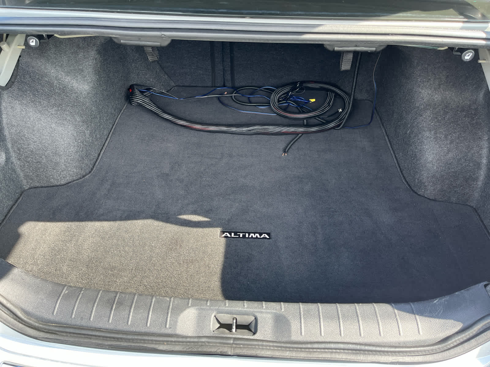 2023 Nissan Altima SV FWD