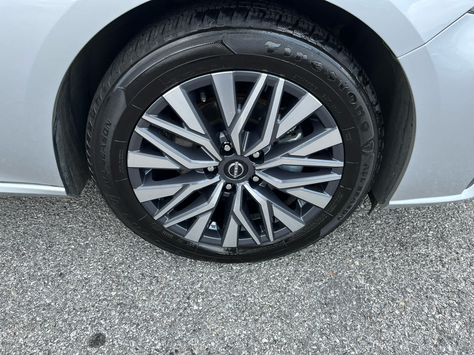 2023 Nissan Altima SV FWD