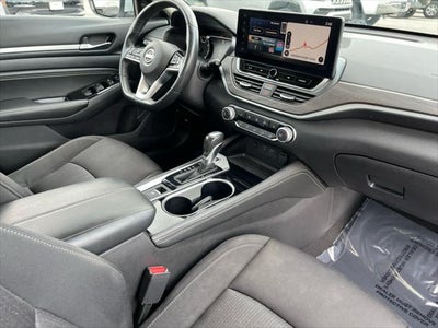 2023 Nissan Altima SV FWD