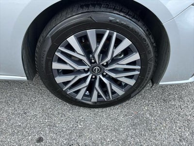 2023 Nissan Altima SV FWD