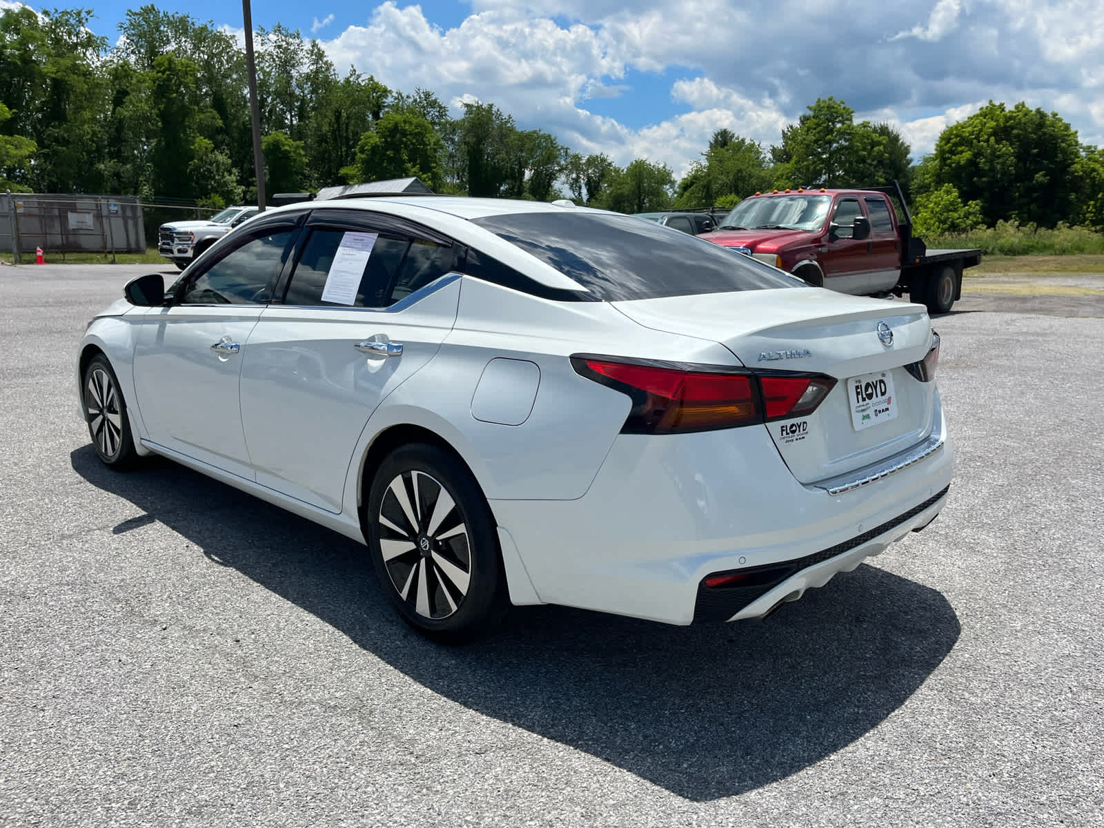 2021 Nissan Altima SL FWD