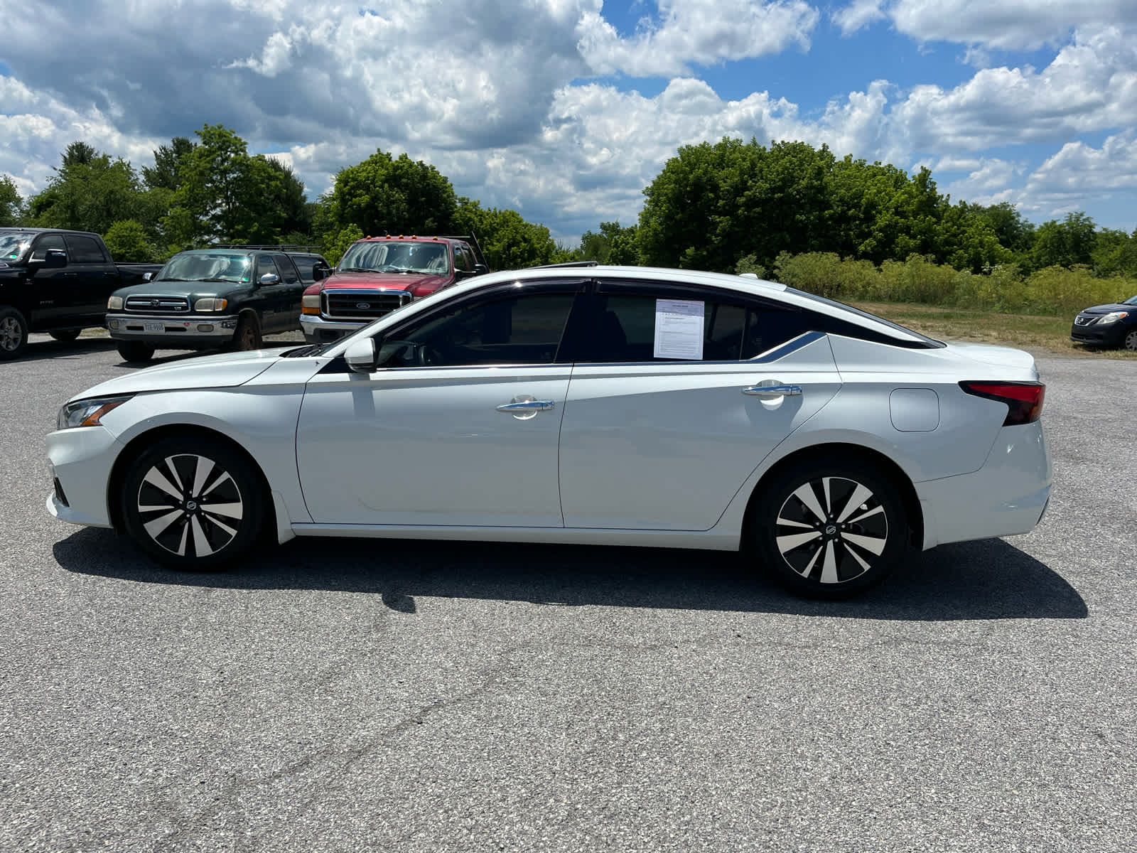 2021 Nissan Altima SL FWD