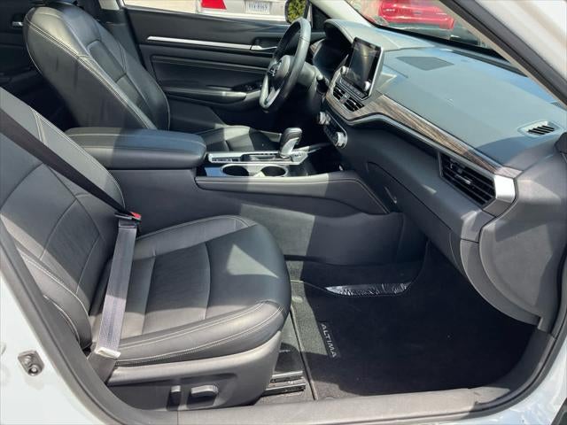 2021 Nissan Altima SL FWD