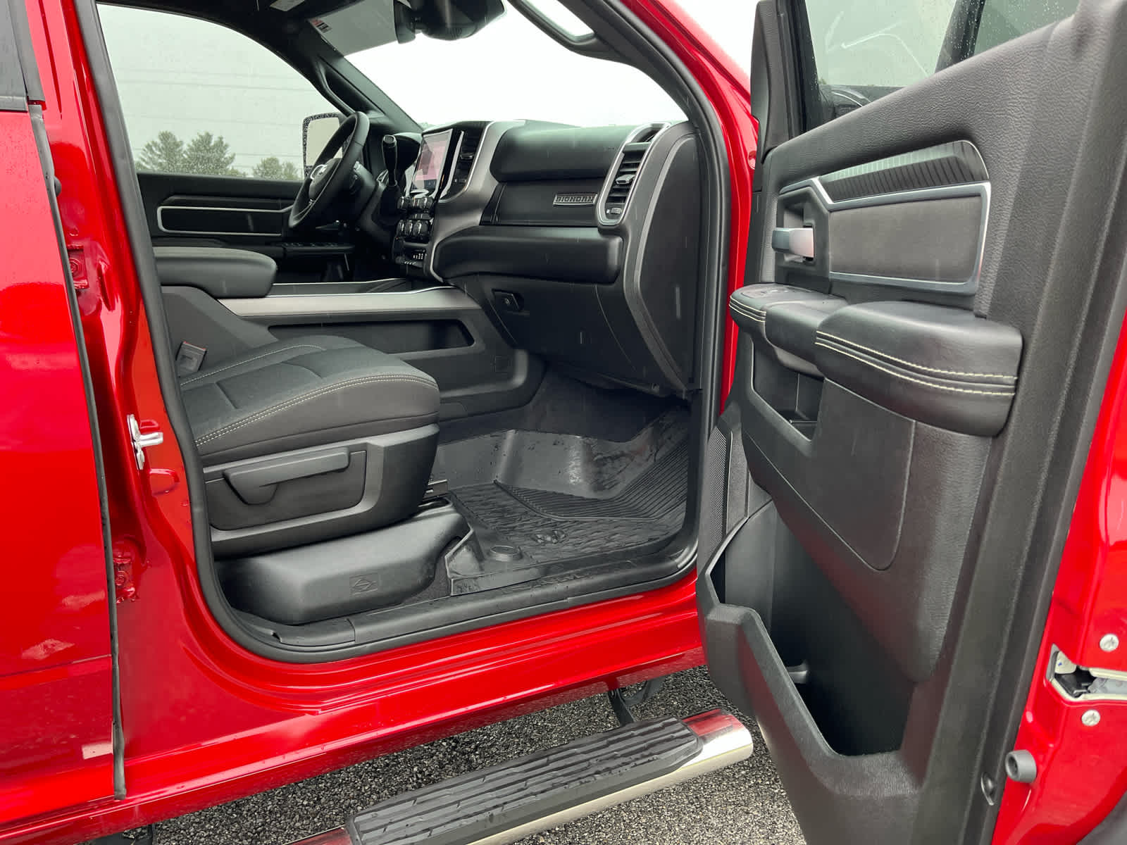 2025 RAM 2500 Big Horn Crew Cab 4x4 6'4' Box