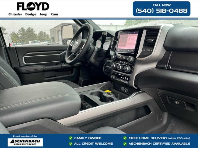 2025 RAM 2500 Big Horn Crew Cab 4x4 6'4' Box