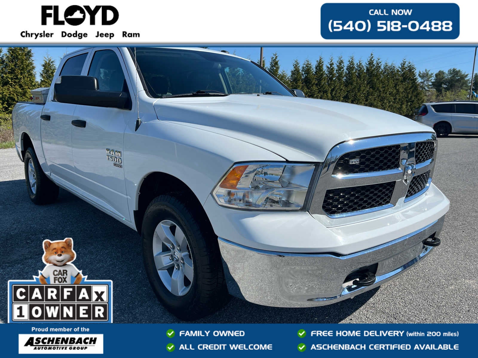 2022 RAM 1500 Classic Tradesman Crew Cab 4x4 5'7' Box