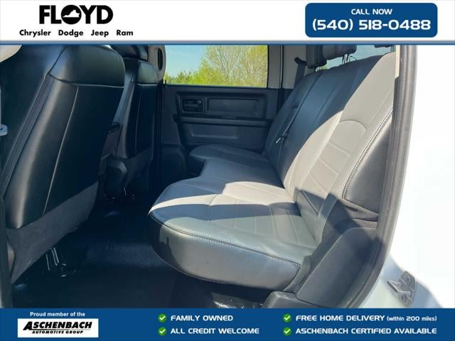 2022 RAM 1500 Classic Tradesman Crew Cab 4x4 5'7' Box