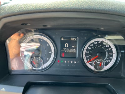 2022 RAM 1500 Classic Tradesman Crew Cab 4x4 5'7' Box