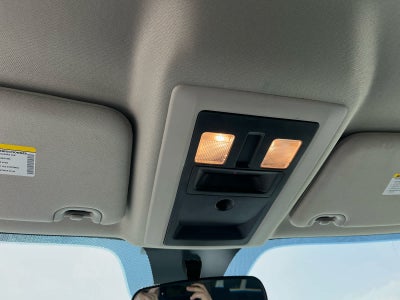 2022 RAM 1500 Classic Tradesman Crew Cab 4x4 5'7' Box
