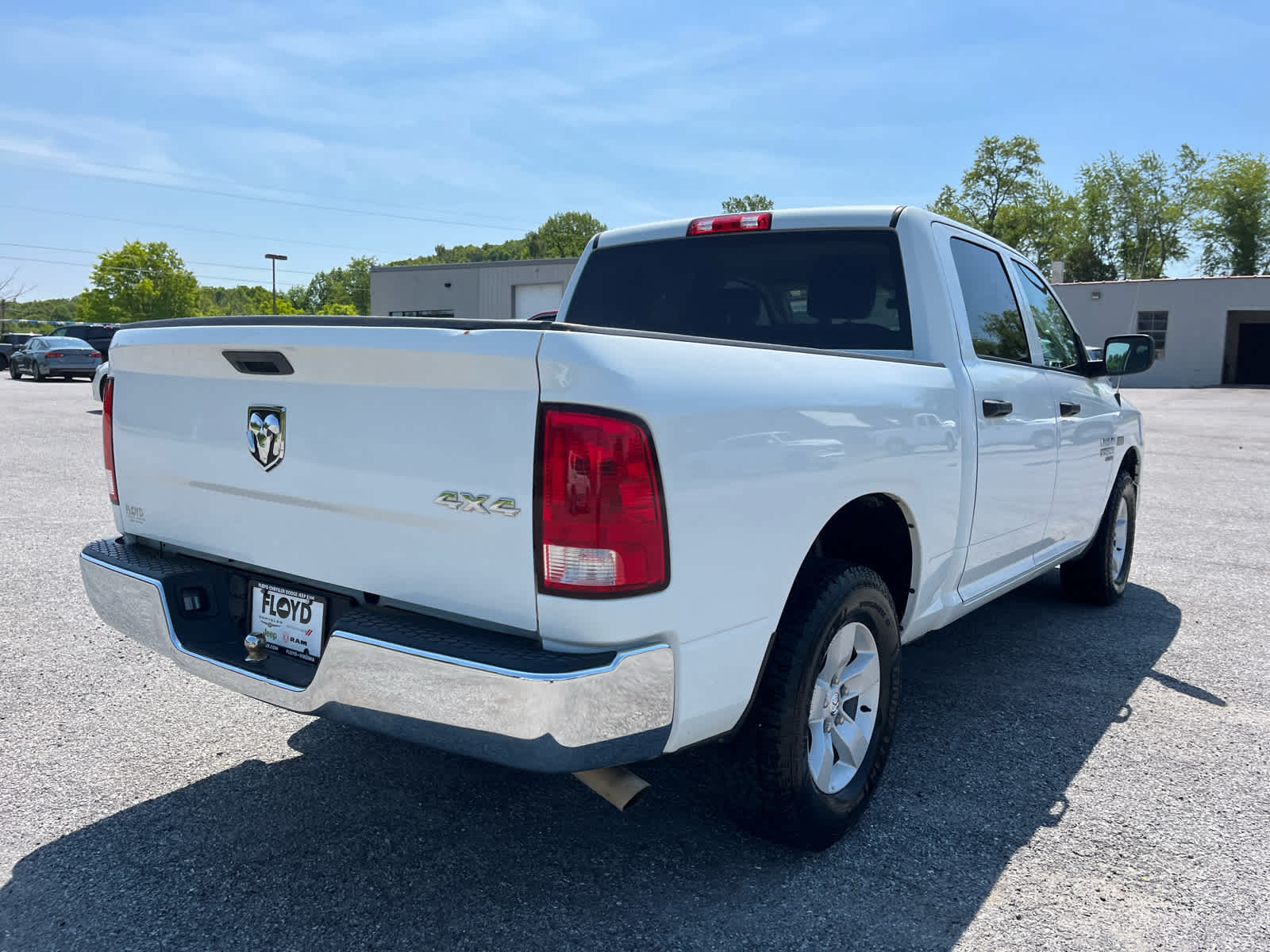 2022 RAM 1500 Classic Tradesman Crew Cab 4x4 5'7' Box