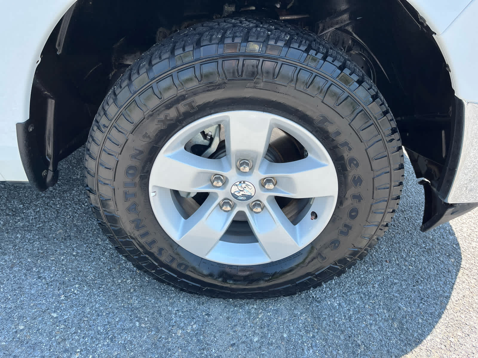 2022 RAM 1500 Classic Tradesman Crew Cab 4x4 5'7' Box