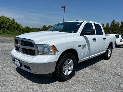 2022 RAM 1500 Classic Tradesman Crew Cab 4x4 5'7' Box