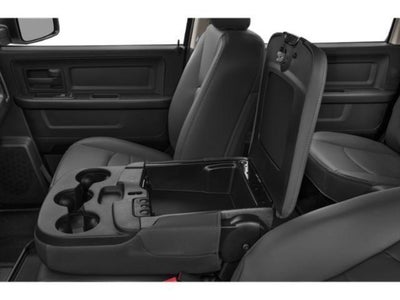 2022 RAM 1500 Classic Tradesman Crew Cab 4x4 5'7' Box