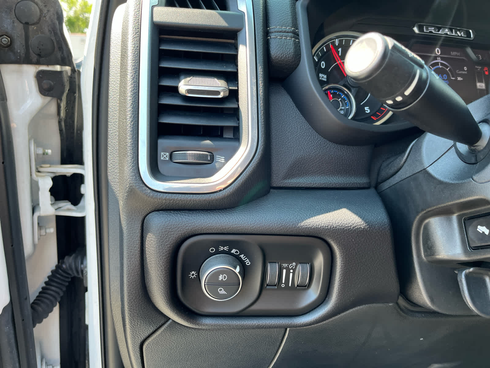 2021 RAM 2500 Laramie Crew Cab 4x4 6'4' Box