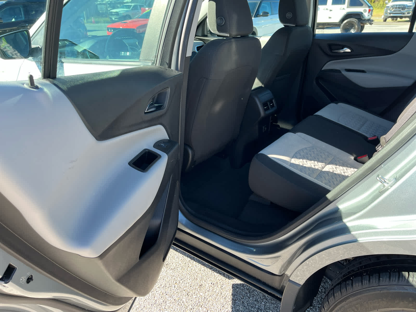 2024 Chevrolet Equinox AWD 1FL