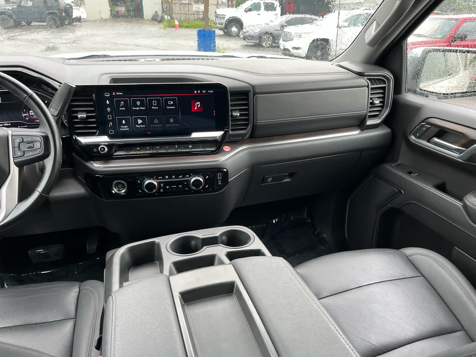 2024 GMC Sierra 1500 4WD Crew Cab Short Box SLT