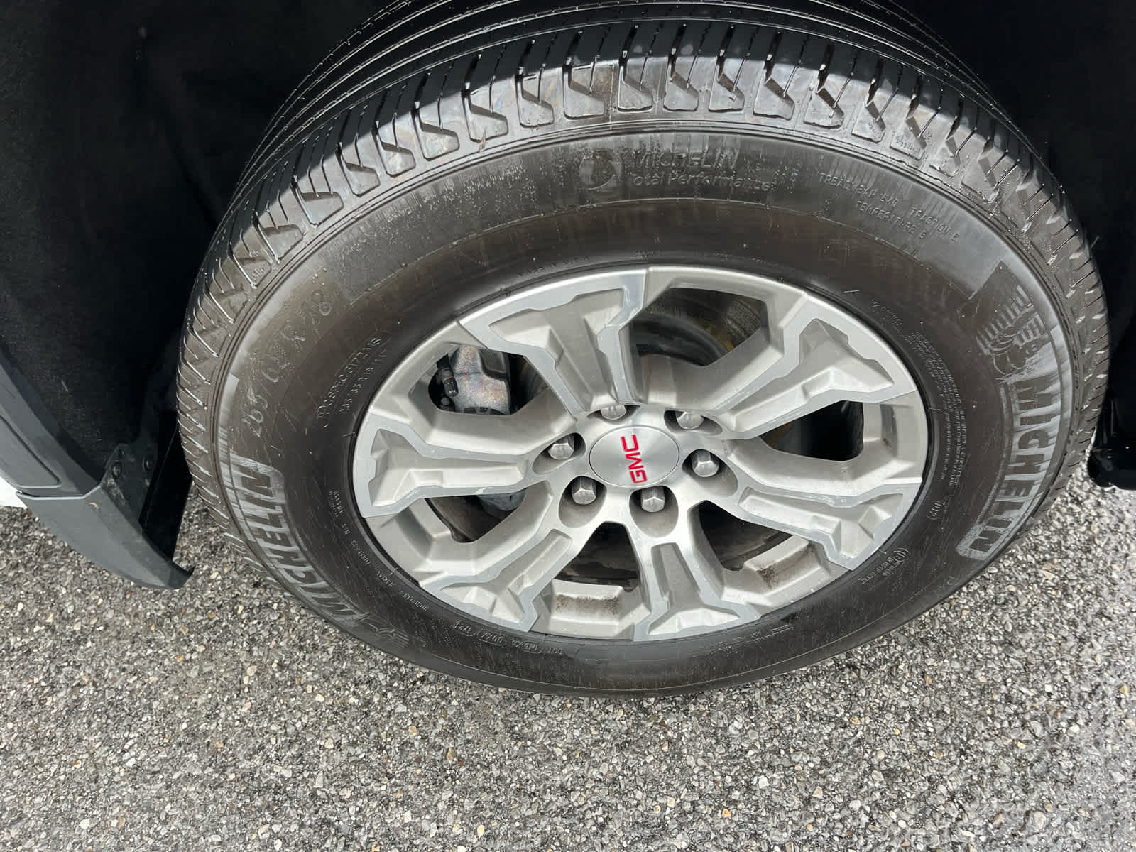 2024 GMC Sierra 1500 4WD Crew Cab Short Box SLT