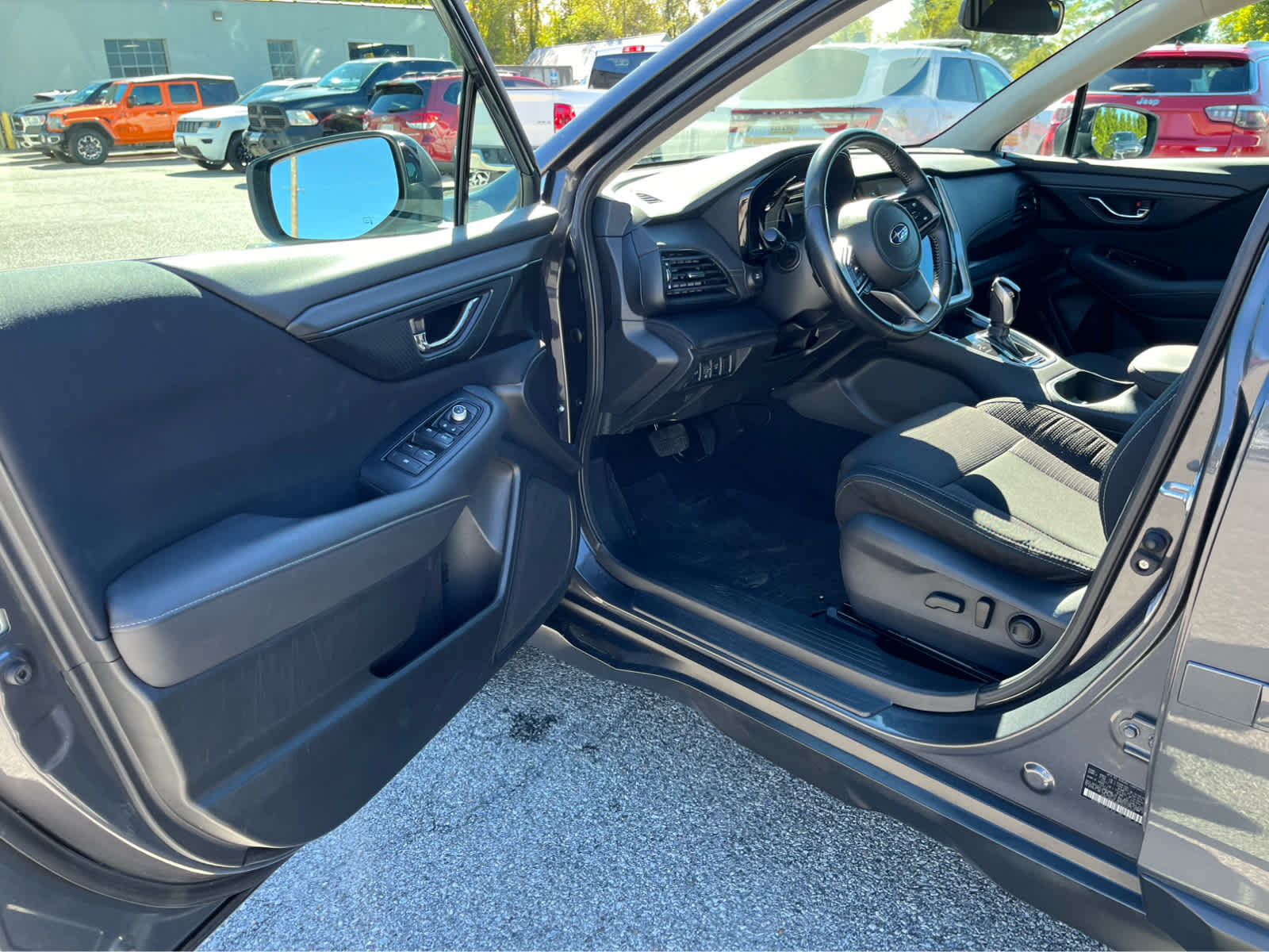 2025 Subaru Outback Premium