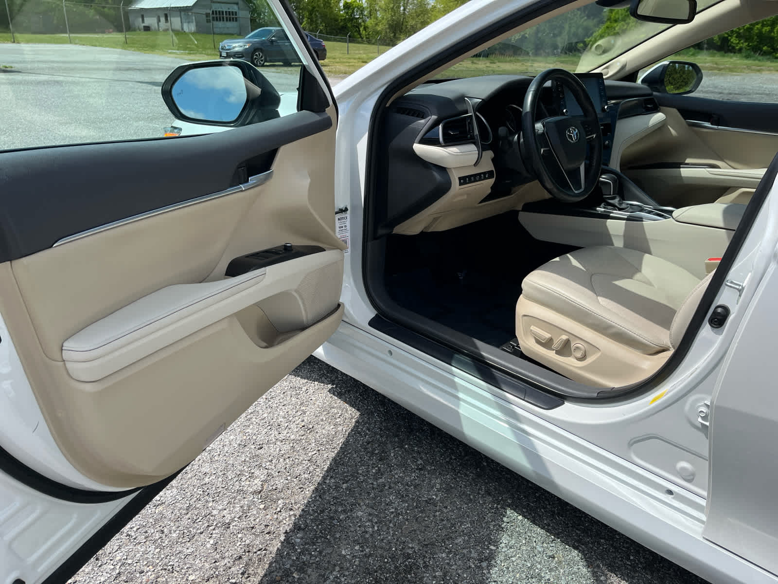 2024 Toyota Camry Hybrid XLE