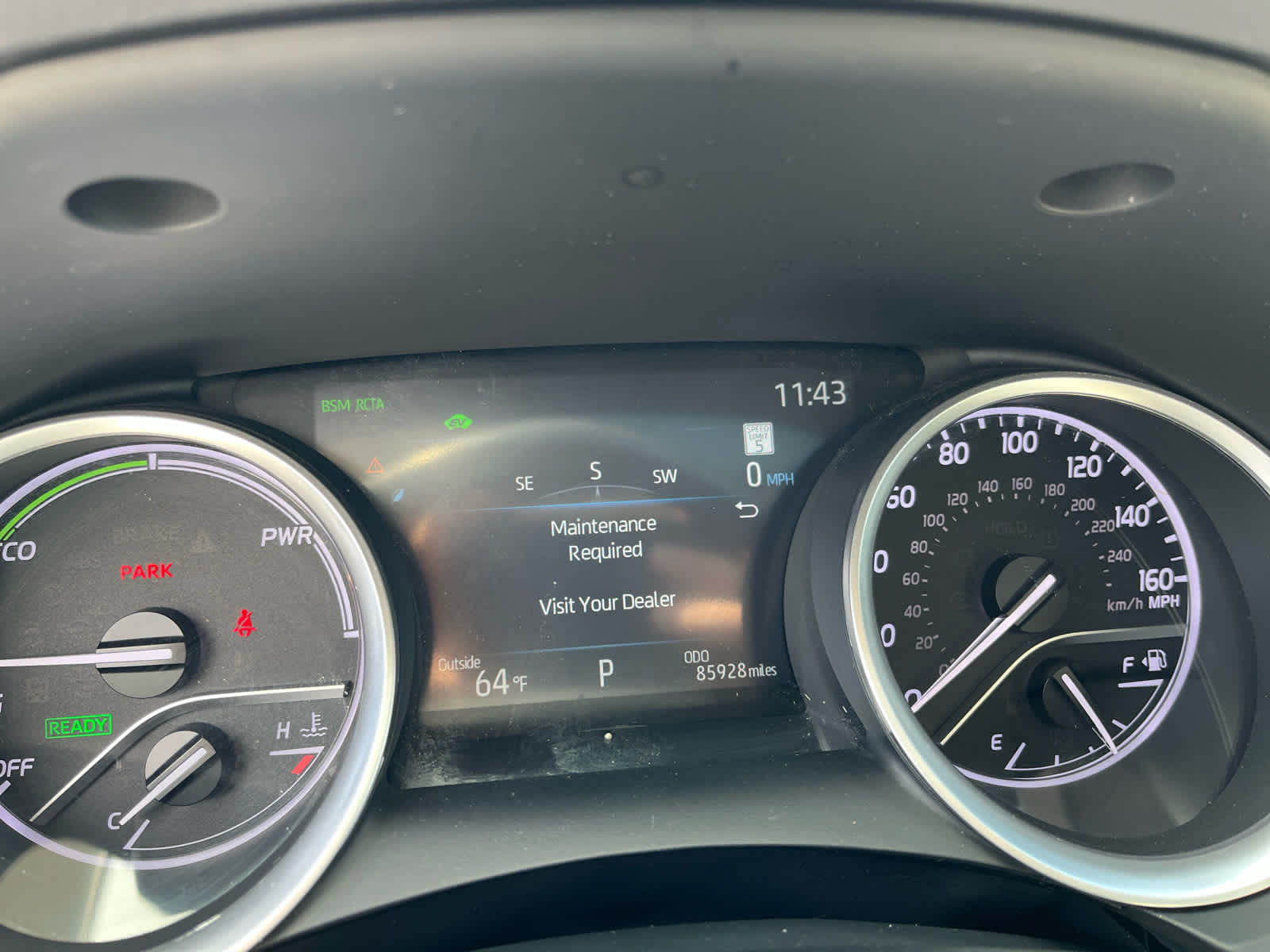 2024 Toyota Camry Hybrid XLE