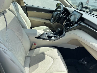 2024 Toyota Camry Hybrid XLE