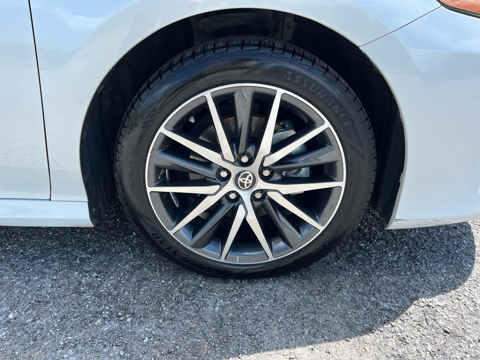 2024 Toyota Camry Hybrid XLE
