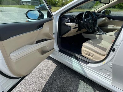 2024 Toyota Camry Hybrid XLE