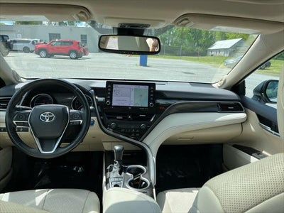 2024 Toyota Camry Hybrid XLE