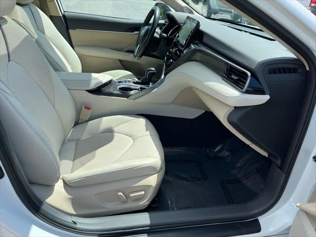 2024 Toyota Camry Hybrid XLE