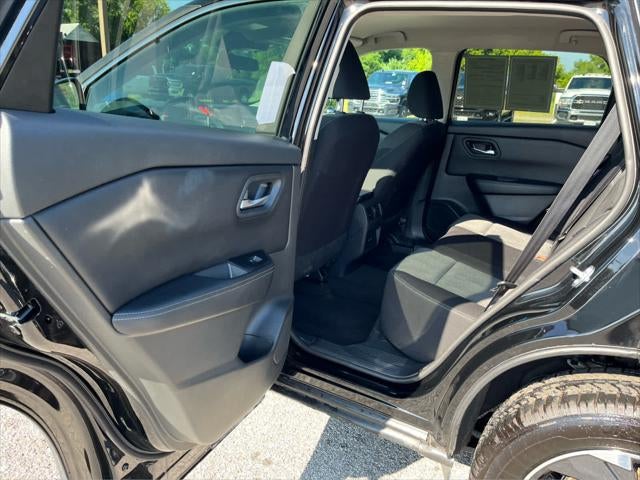 2024 Nissan Rogue SV FWD