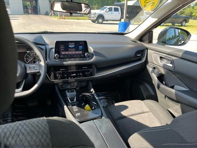2024 Nissan Rogue SV FWD
