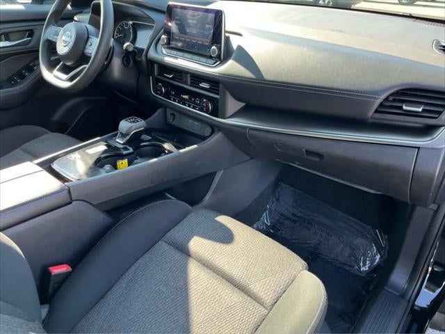2024 Nissan Rogue SV FWD