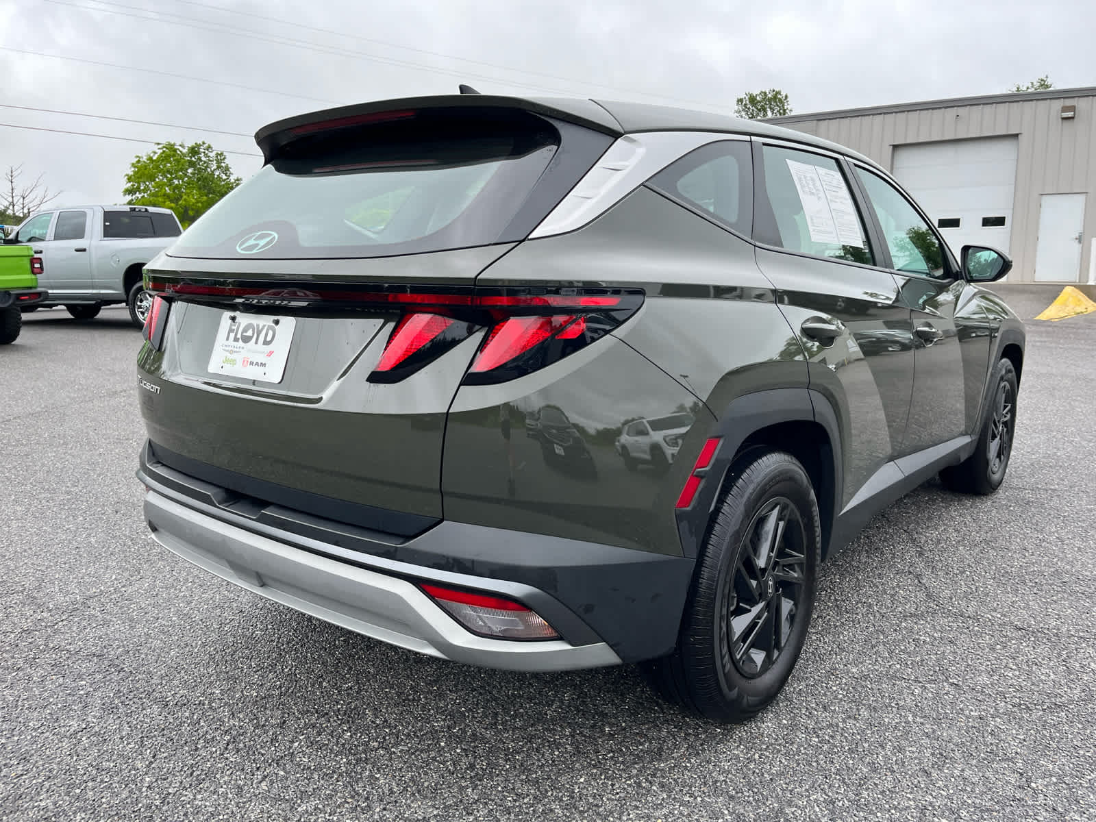 2025 Hyundai Tucson SE