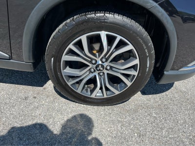 2017 Mitsubishi Outlander SE