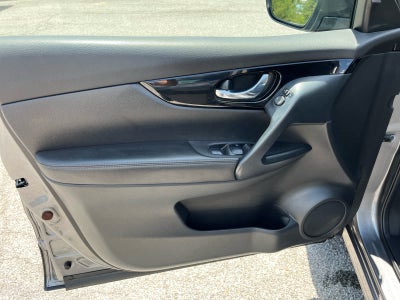 2022 Nissan Rogue Sport SL AWD Xtronic CVT