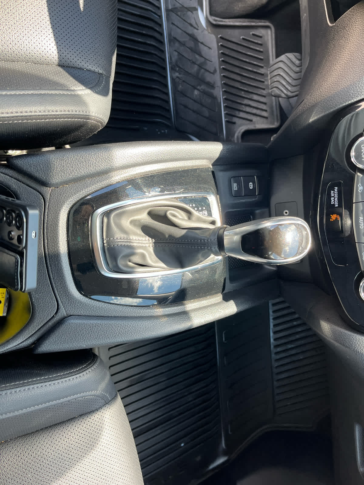 2022 Nissan Rogue Sport SL AWD Xtronic CVT