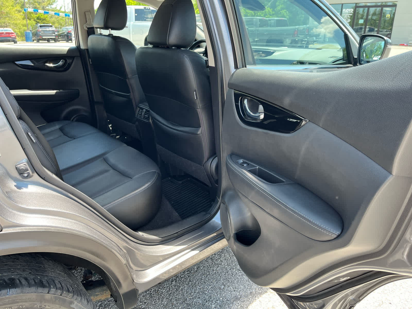 2022 Nissan Rogue Sport SL AWD Xtronic CVT