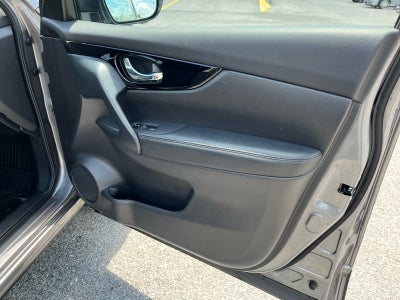 2022 Nissan Rogue Sport SL AWD Xtronic CVT