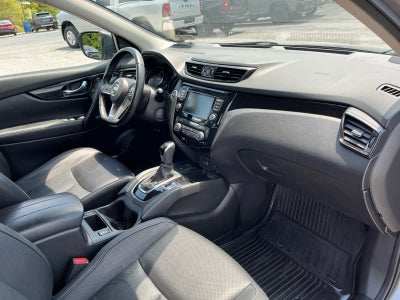 2022 Nissan Rogue Sport SL AWD Xtronic CVT