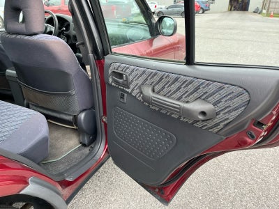 1999 Toyota RAV4 4dr Auto 4WD