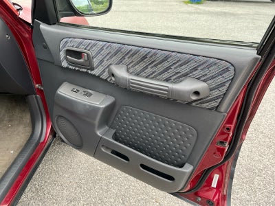 1999 Toyota RAV4 4dr Auto 4WD