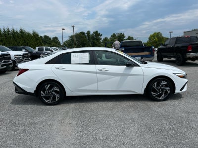 2025 Hyundai Elantra Hybrid SEL Sport